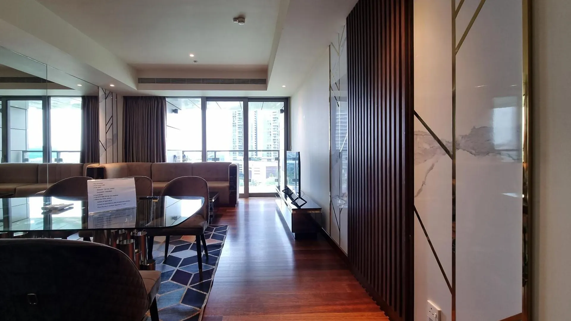 Cinnamon Life - Residencies, Colombo 0*,